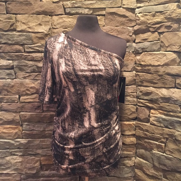 sofia by sofia vergara Tops - Sofia Vergara Women’s Top Size L